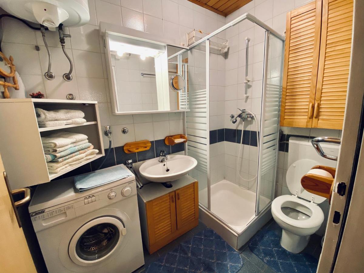 Apartma Snezinka Kranjska Gora Bagian luar foto